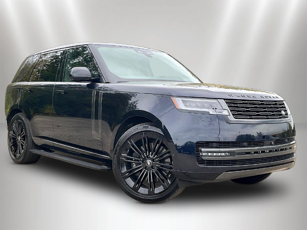 Used 2025 Land Rover Range Rover Autobiography AWD/4WD image 3