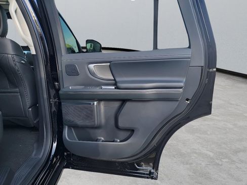 New 2026 Ford Expedition Platinum w/ Driver's Package image 35