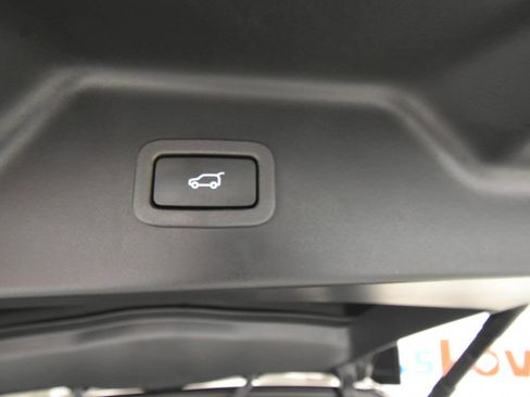 Used 2018 Land Rover Range Rover Long Wheelbase Supercharged AWD/4WD image 40