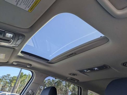 Used 2021 Kia Telluride EX image 19