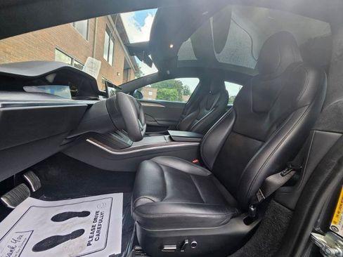 Used 2022 Tesla Model S AWD/4WD image 35