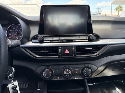 Used 2023 Kia Forte LXS FWD image 13