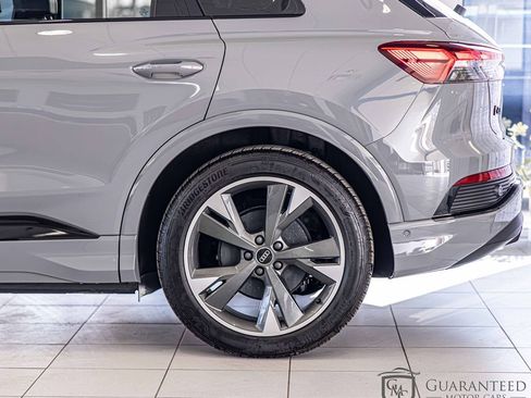 Used 2024 Audi Q4 e-tron Premium Plus w/ Premium Plus image 7