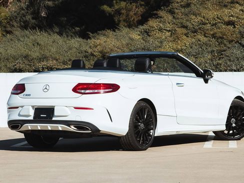 Used 2017 Mercedes-Benz C 300 Cabriolet image 7