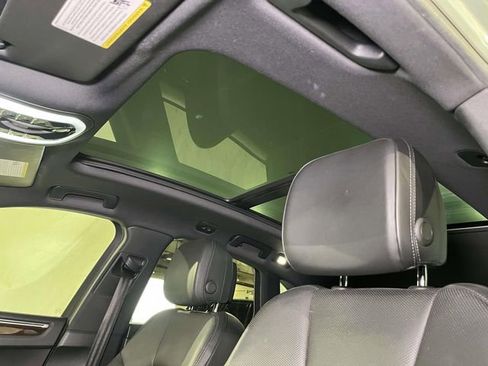Used 2019 Porsche Macan S AWD/4WD image 19