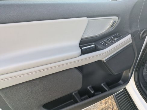 Used 2025 Ford Expedition Max Active image 13