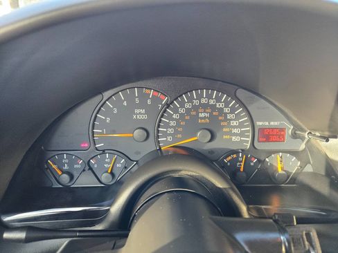 Used 2000 Pontiac Firebird Formula RWD image 19