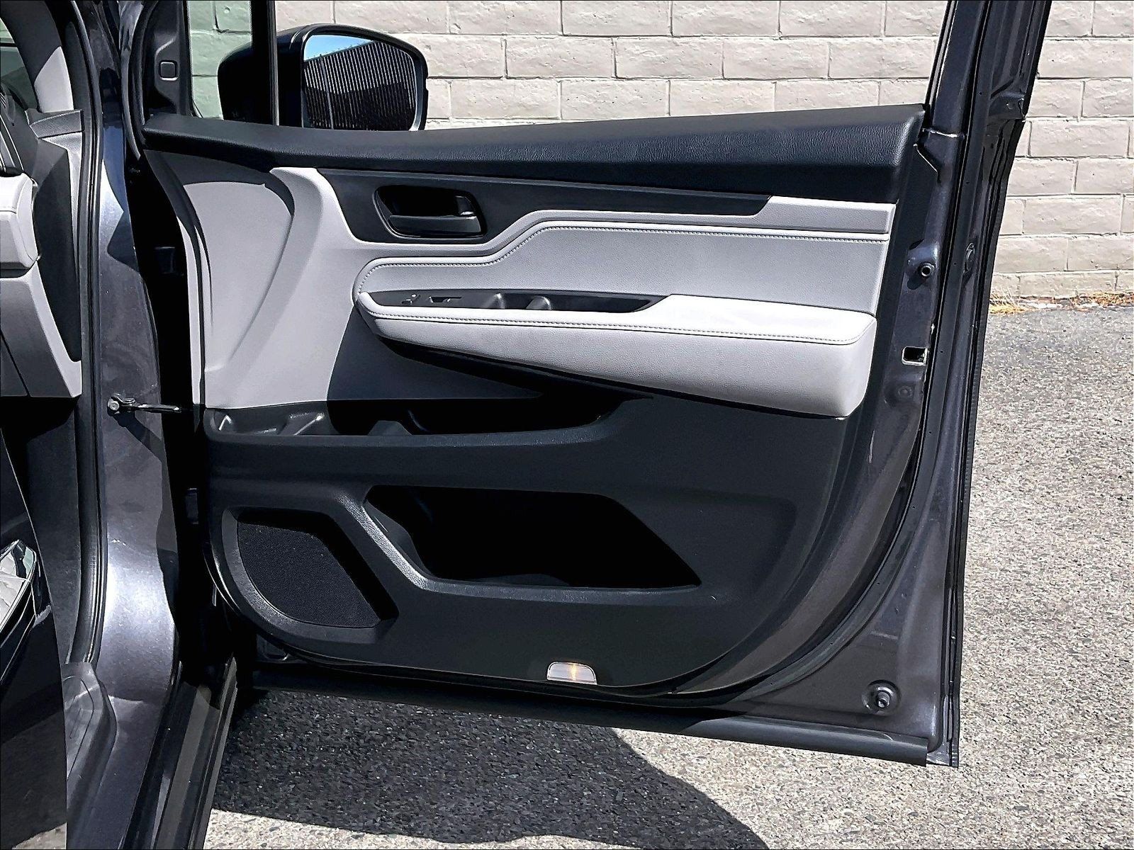 Used 2019 Honda Odyssey EX-L image 23