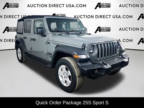 Used 2021 Jeep Wrangler Unlimited Sport AWD/4WD image 2