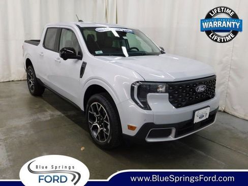 New 2026 Ford Maverick Lariat image 1