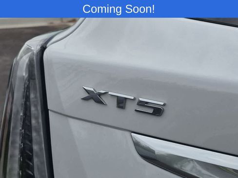 Used 2023 Cadillac XT5 Sportv w/ LPO, Floor Liner Package AWD/4WD image 12