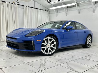 New 2025 Porsche Panamera 4