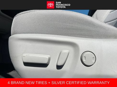 Certified 2017 Toyota Camry LE FWD image 12