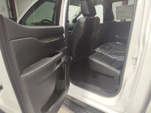 New 2025 Ford Ranger Lariat w/ Advanced Towing Package AWD/4WD image 13