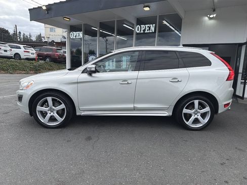 Used 2011 Volvo XC60 T6 AWD/4WD image 3