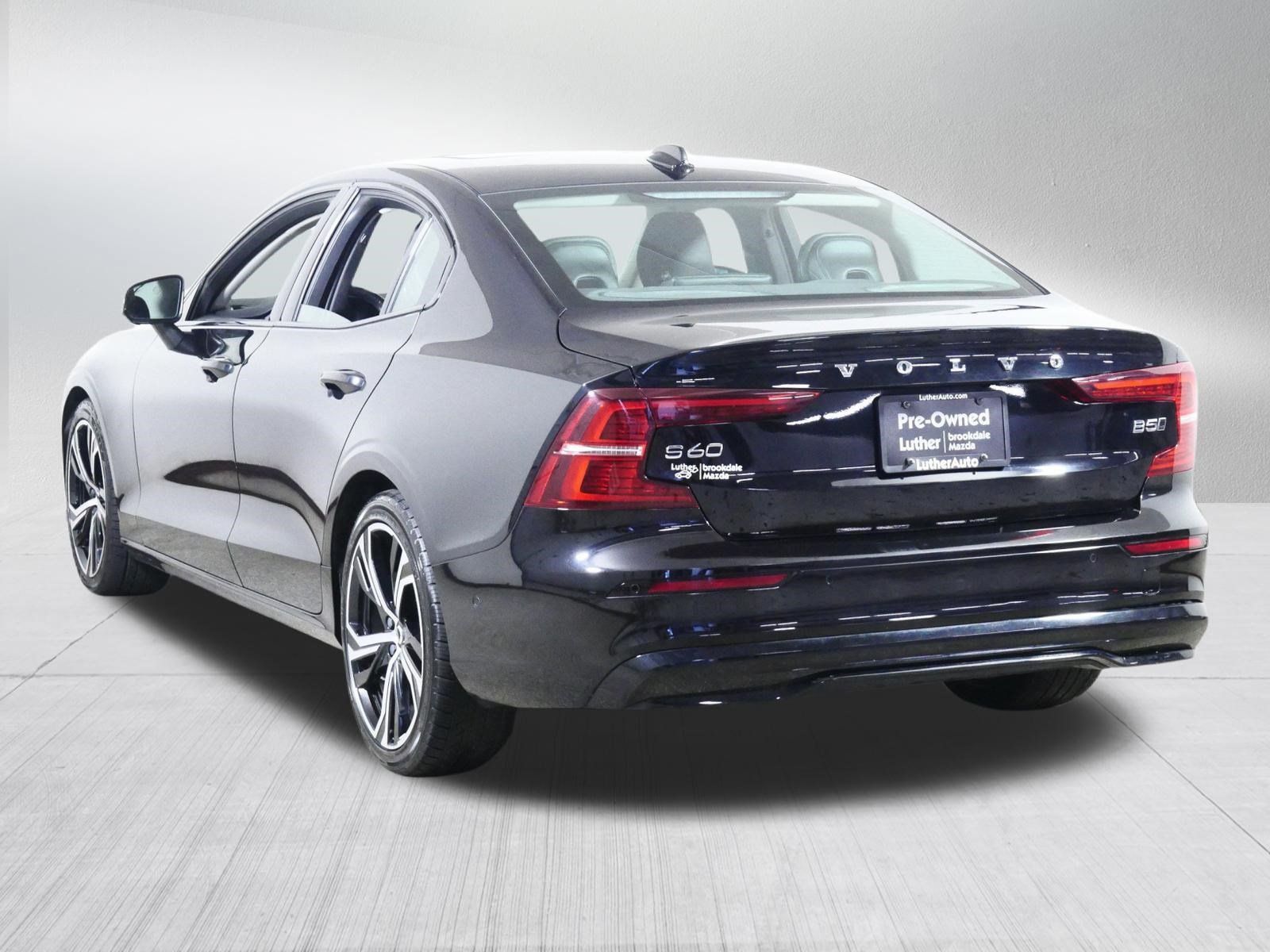 Used 2024 Volvo S60 B5 Plus AWD/4WD image 5
