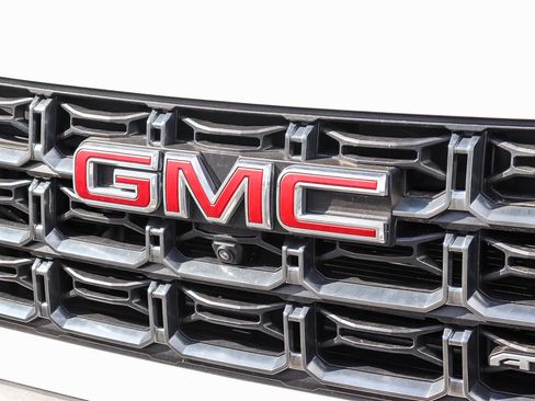 Used 2023 GMC Canyon AT4 w/ AT4 Premium Package image 3
