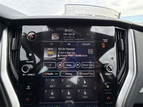 Used 2025 Subaru Legacy Premium image 16