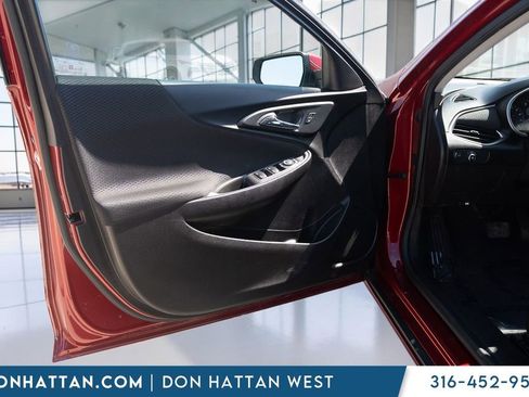 Used 2024 Chevrolet Malibu LT FWD image 16