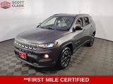 Used 2022 Jeep Compass Latitude image 3