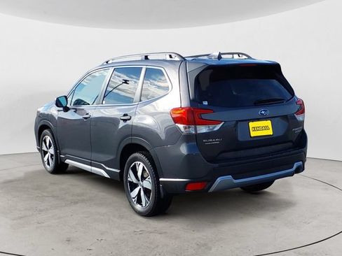 Used 2021 Subaru Forester Touring AWD/4WD image 3