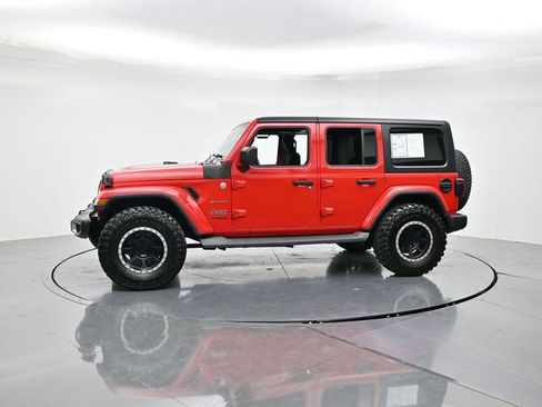 Used 2019 Jeep Wrangler Unlimited Sahara w/ Safety Group AWD/4WD image 6