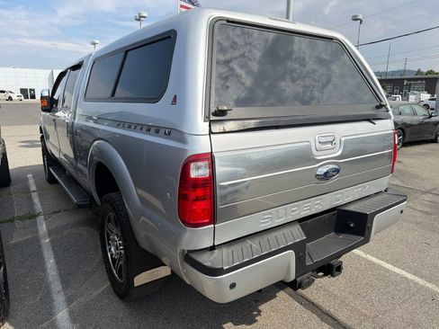 Used 2015 Ford F350 Platinum w/ Platinum Package AWD/4WD image 8