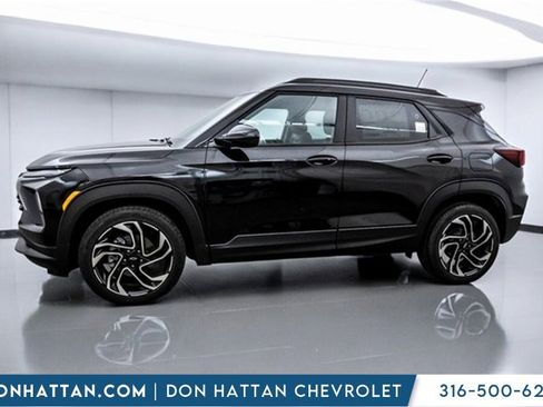 New 2026 Chevrolet TrailBlazer RS w/ Convenience Package image 2