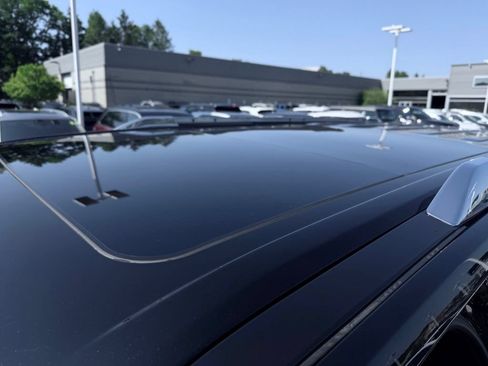 Used 2019 Lincoln Navigator L Reserve AWD/4WD image 10