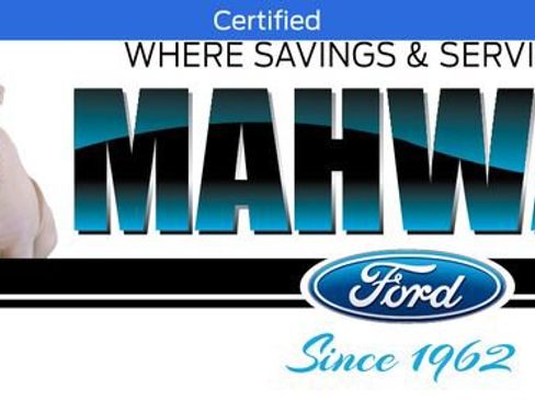 Certified 2023 Ford Explorer Platinum w/ Technology Package AWD/4WD image 2
