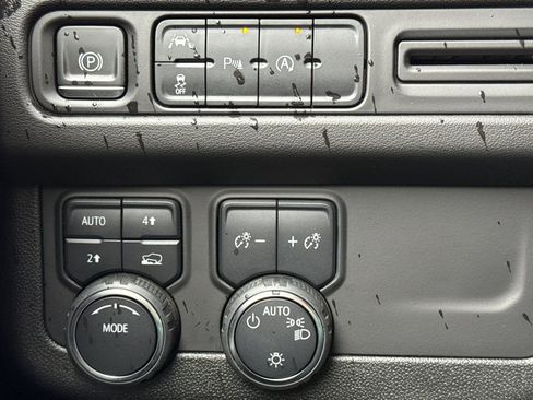 Certified 2024 Chevrolet Tahoe LT image 32