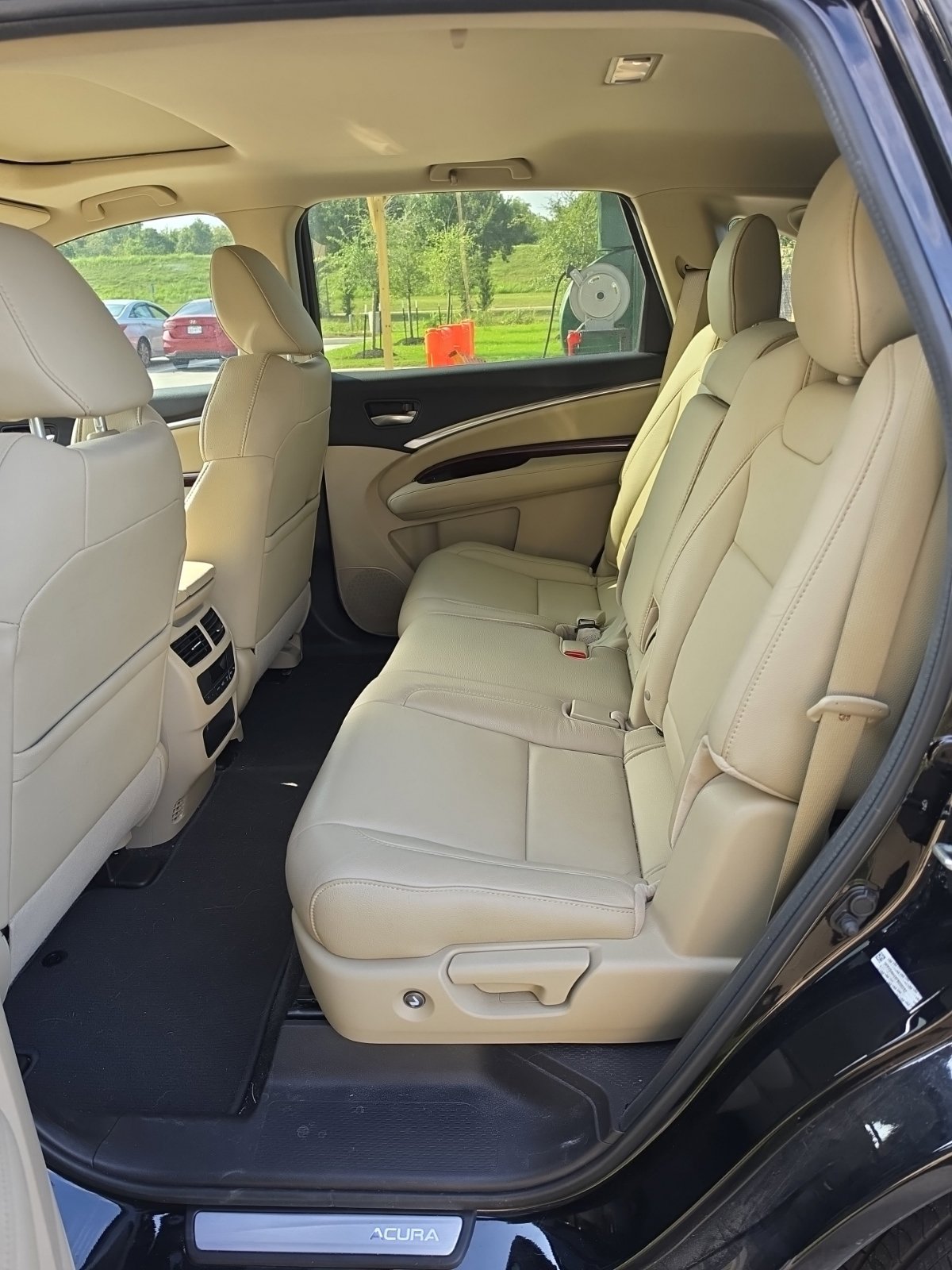 Used 2015 Acura MDX w/ Technology Package AWD/4WD image 20