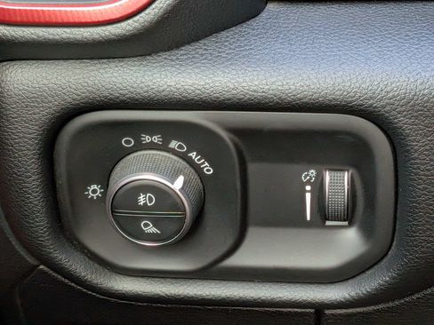 Used 2020 RAM 1500 Rebel w/ Rebel Level 1 Equipment Group AWD/4WD image 30
