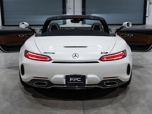 Used 2018 Mercedes-Benz AMG GT C image 38