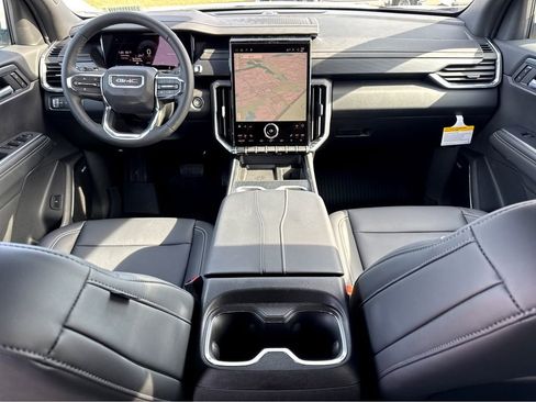 New 2026 GMC Acadia Elevation w/ Elevation Premium Package FWD image 12