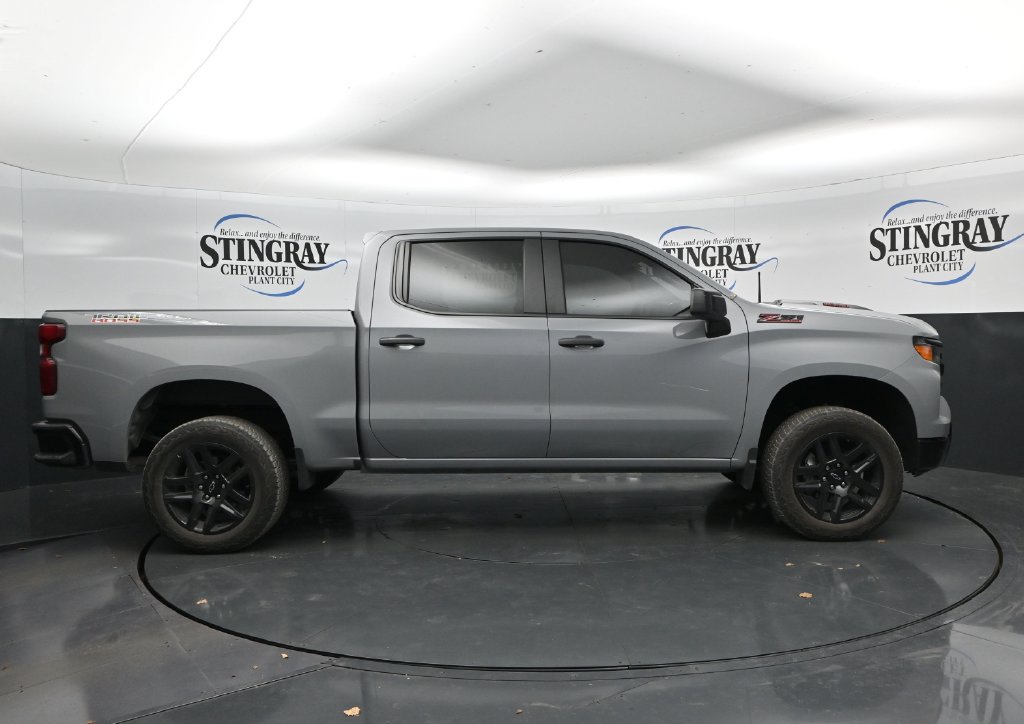 Used 2025 Chevrolet Silverado 1500 Custom Trail Boss AWD/4WD image 8
