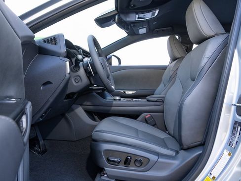 New 2026 Lexus RZ 450e image 18