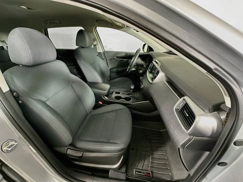 Used 2019 Kia Sorento AWD w/ LX Convenience Package image 32