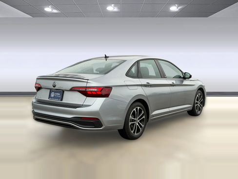 Certified 2023 Volkswagen Jetta Sport FWD image 9