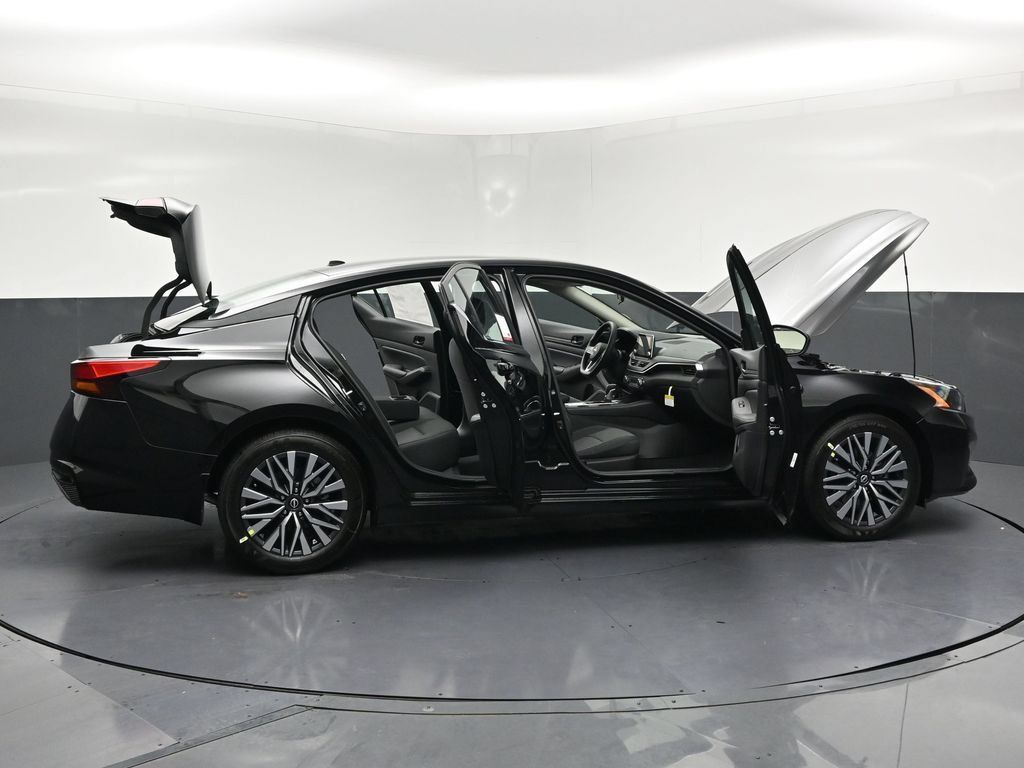 New 2026 Nissan Altima 2.5 SV FWD image 33
