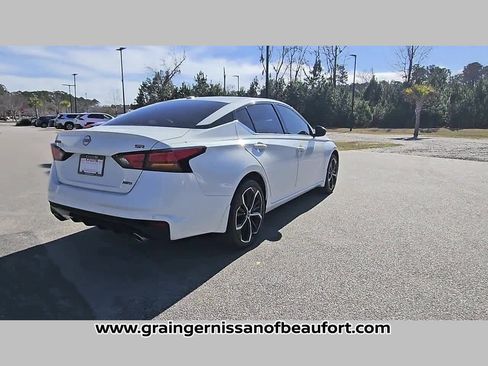 Used 2025 Nissan Altima 2.5 SR image 30