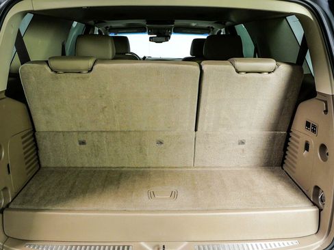 Used 2017 Chevrolet Tahoe Premier RWD image 33