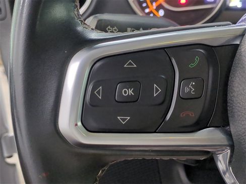 Certified 2022 Jeep Wrangler Unlimited Sahara image 27