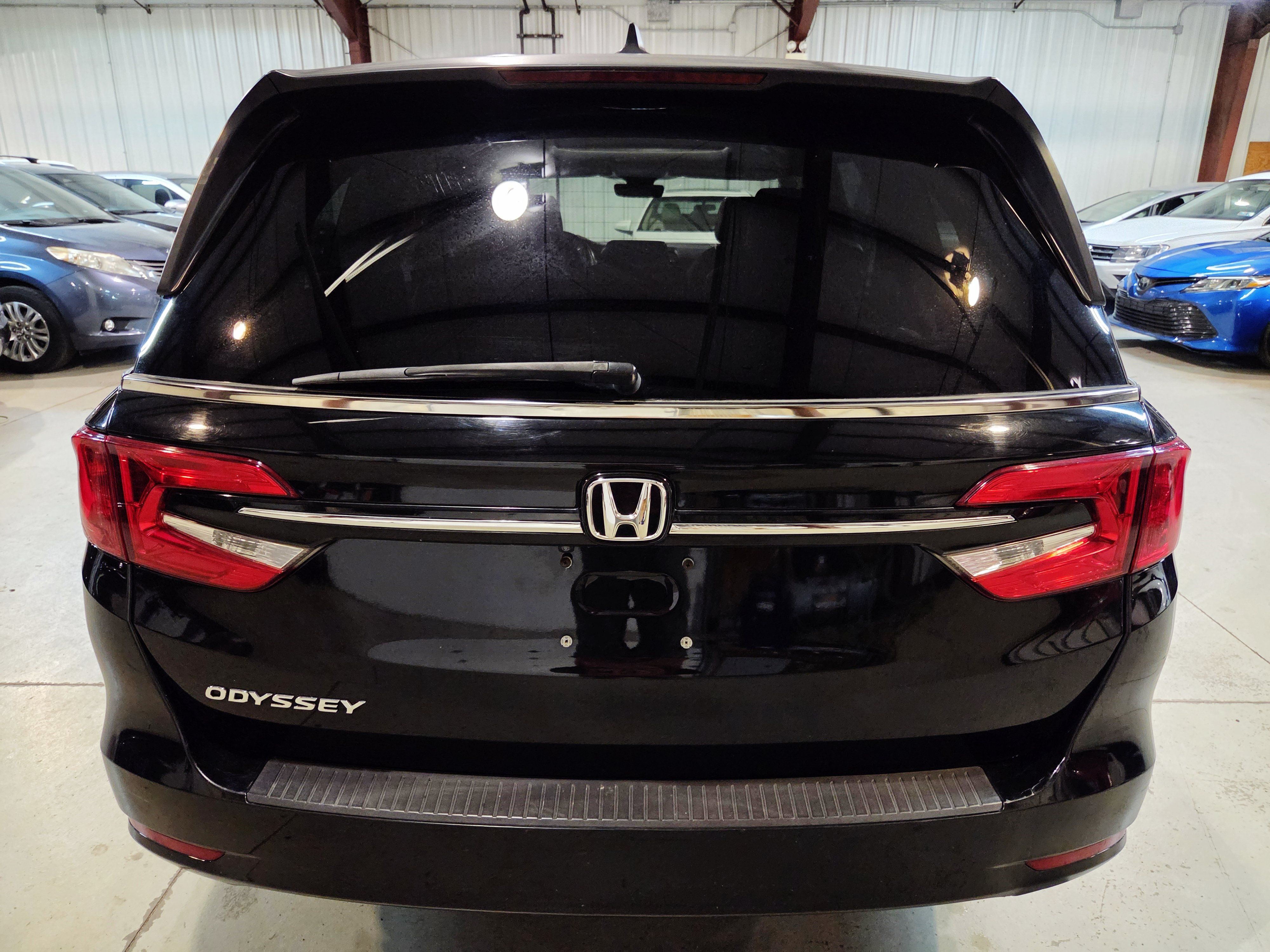 Used 2021 Honda Odyssey EX-L image 8
