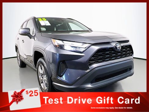 Used 2025 Toyota RAV4 XLE image 1