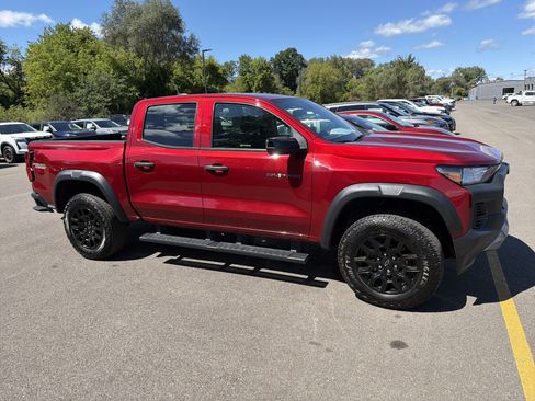 Used 2023 Chevrolet Colorado Trail Boss w/ Safety Package AWD/4WD image 4