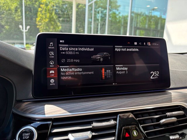 Used 2021 BMW 530i xDrive w/ Convenience Package AWD/4WD image 15