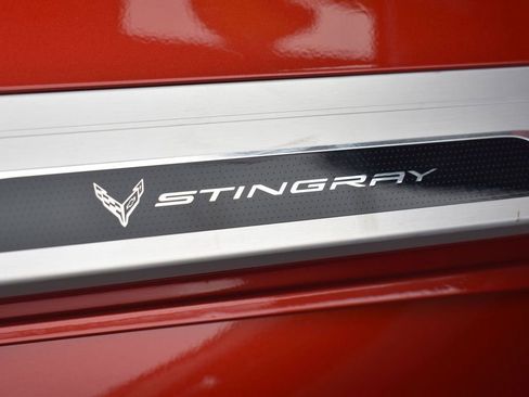 Used 2021 Chevrolet Corvette Stingray Premium Conv w/ Z51 Performance Package image 25