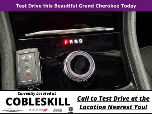 New 2025 Jeep Grand Cherokee Altitude AWD/4WD image 27