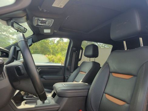 Used 2021 GMC Sierra 1500 AT4 AWD/4WD image 11
